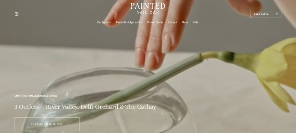 Painted Nail Bar